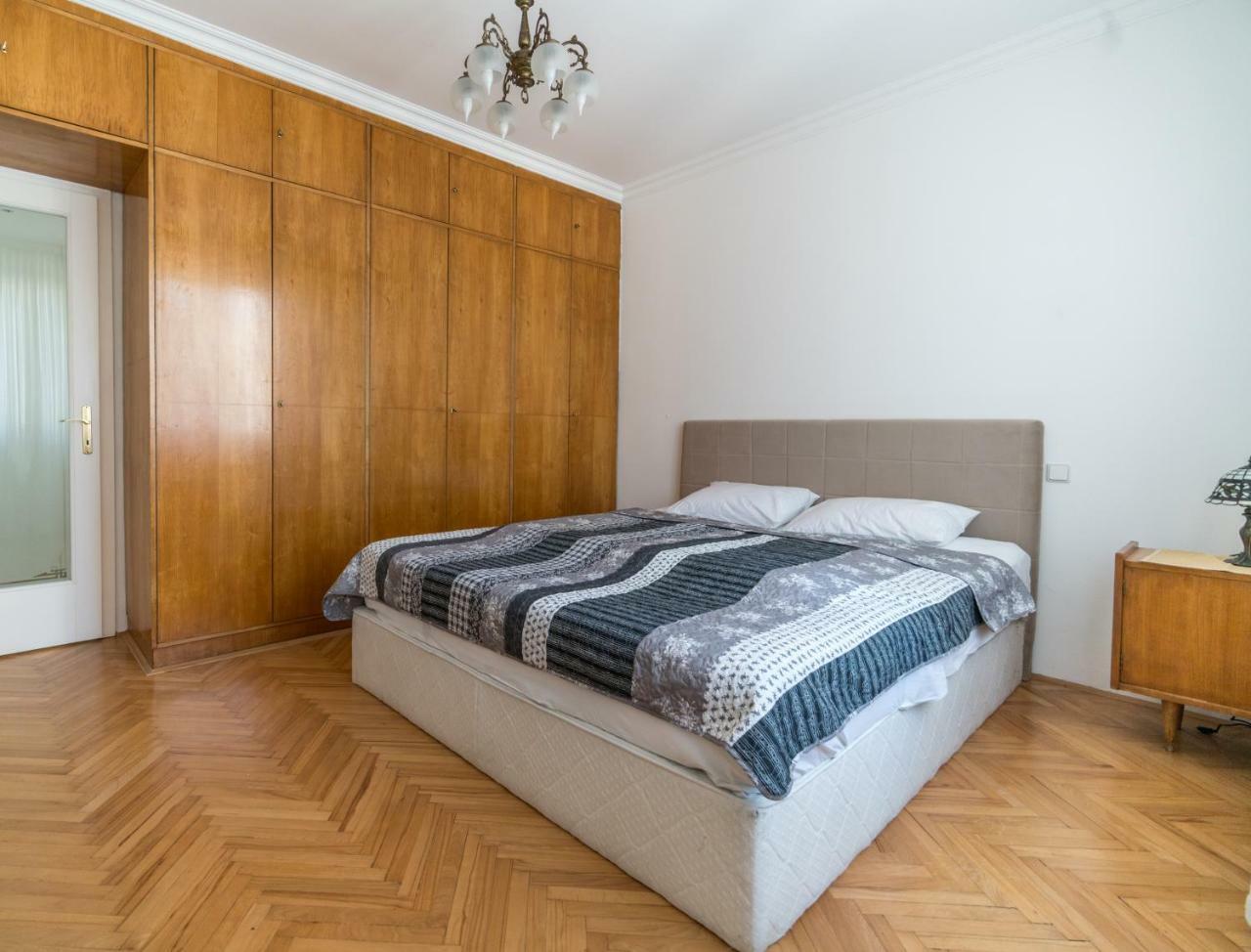 Ferhadija Premium Apartment Sarajevo Bagian luar foto
